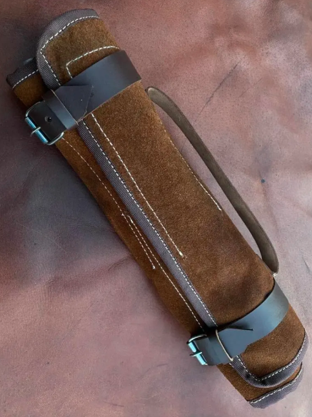 Handmade Damascus Steel Chef Knife Set: Forged Kitchen Knives with Leather Roll - Image 4