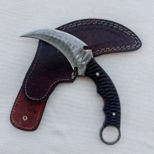 Handmade Damascus Karambit Knife: Full Tang Claw Blade, Leather Sheath