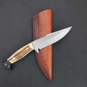 Handmade Deer Horn Skinner Knife: Full Tang Camping/Hunting Knife with Leather Sheath